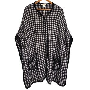 ViCOLO Northland‎ Black & White Cashmere Blend Knitted Houndstooth Ruana Cape
